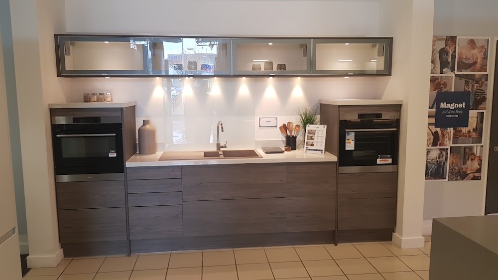 Magnet Kitchens