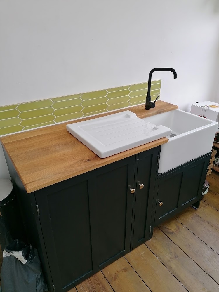 Four Elements Woodwork - Bespoke kitchens, Bespoke wardrobes, custom made alcove units, media units, bespoke libraries