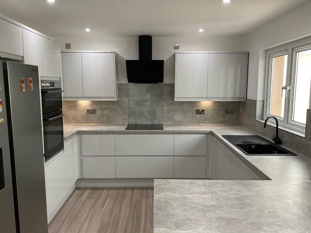 Howdens - Warmley
