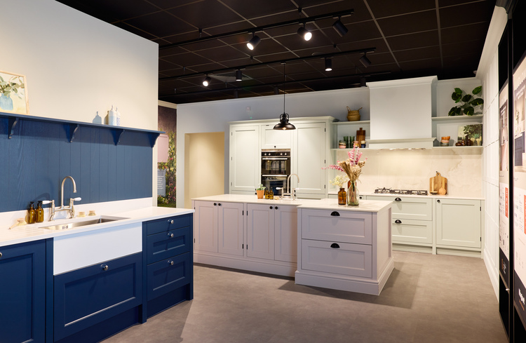 Magnet Kitchens